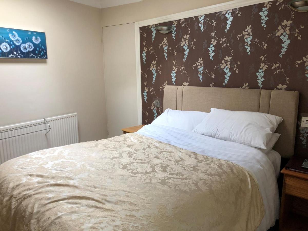 The Brandize Guest House Торки Номер фото